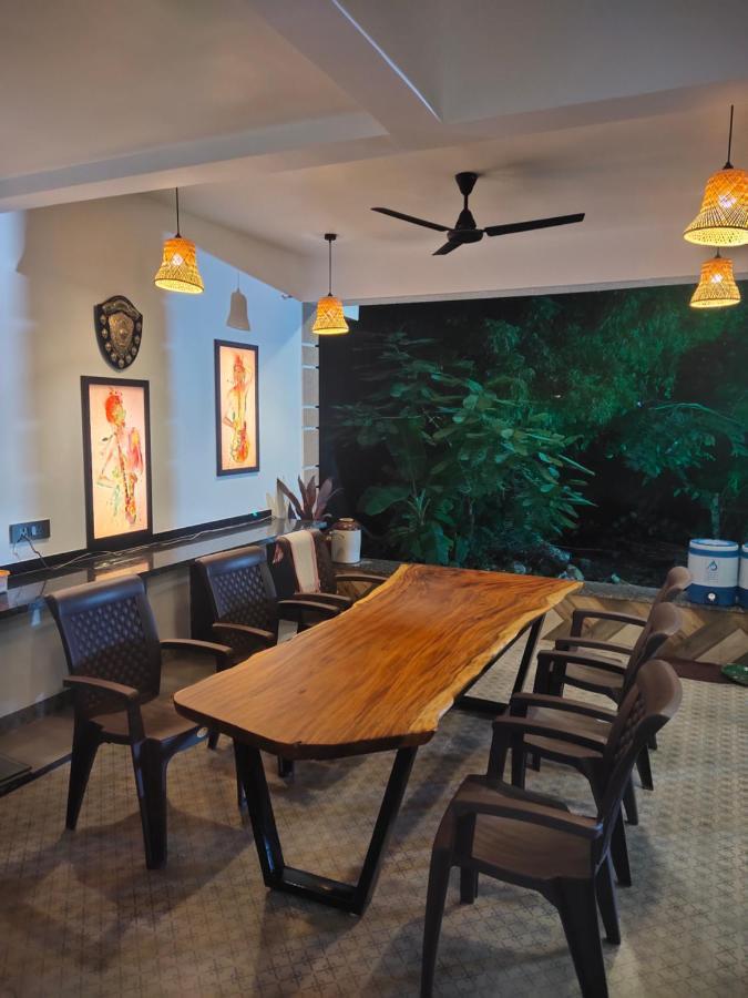 Almond Villa Alībāg Dış mekan fotoğraf