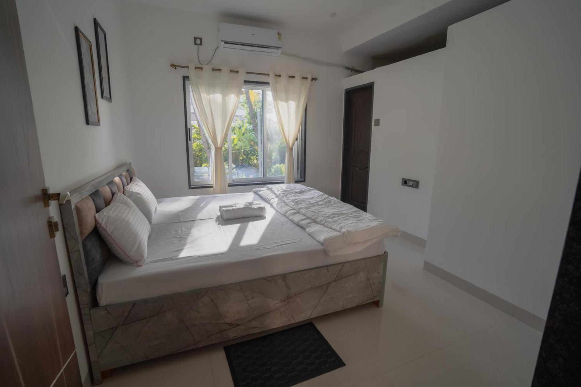 Almond Villa Alībāg Dış mekan fotoğraf